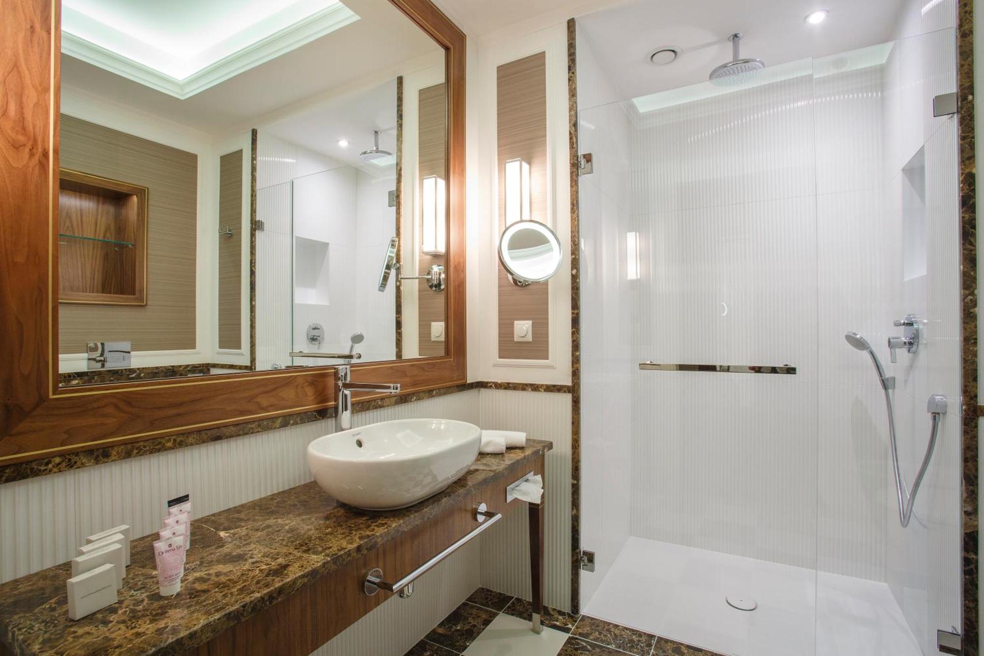 Hotel Spa Dr Irena Eris Polanica Zdroj Buitenkant foto